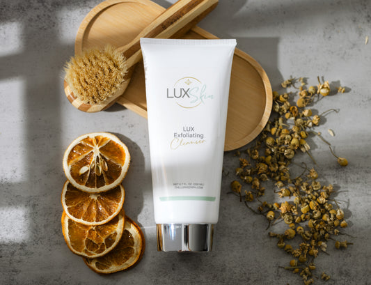 Lux Exfoliating Cleanser